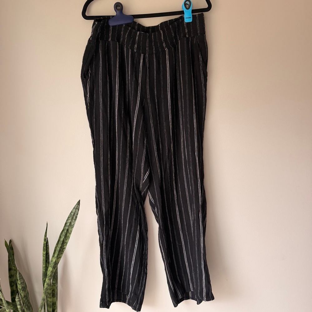 Maurices Black and White Striped Wide Leg Pants